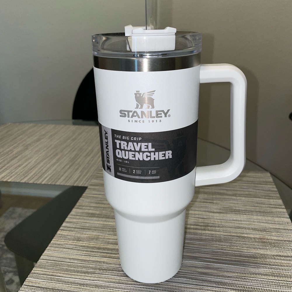 NWT Stanley Adventure Stainless Steel Quencher Tumbler